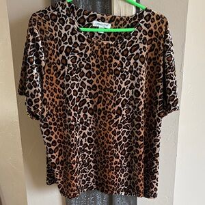 CWC dressy leopard top, 2X